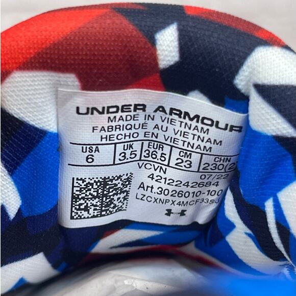 Under Armour Glyde MT 'USA' Softball Metal Cleats Women's Size 6 (3026010 100) - Picture 10 of 10